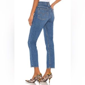 Levi Wedgie Icon Fit in Charleston Moves Size 27